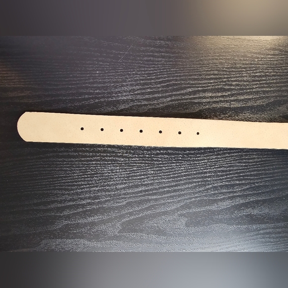 Vince Camuto Black Belt Bag w/ Gold Tone Accents Women's Size M - Picture 6 of 9